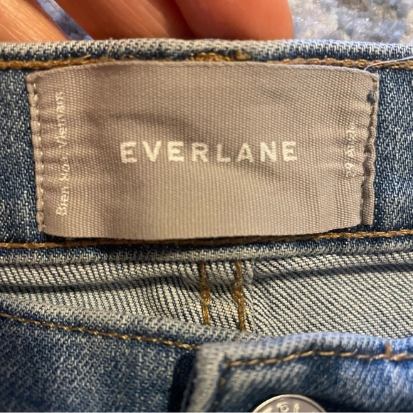 EVERLANE Women's 29 High Rise Ankle Light Wash Denim Jeans - Picture 3 of 6